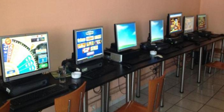 Offer Image for ΗΜΑΘΙΑ: Έλεγχε με κεντρικό υπολογιστή 15 άλλες μονάδες, για να μην φαίνεται ότι παίζουν φρουτάκια!